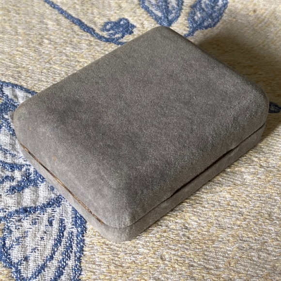 Gold Electroplate Keyring Satin Finish Rectangular - Picture 16 of 16